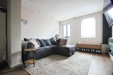 2 bedroom end of terrace house for sale, The Street, Sittingbourne ME9