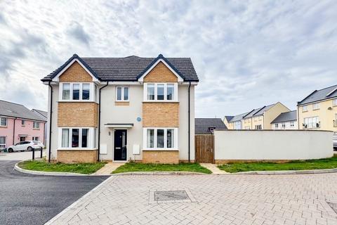 3 bedroom semi-detached house for sale, Brick Hill Way, Patchway, Bristol, BS34