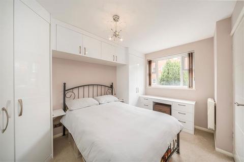 36 Greenland Mews, London, SE8 5JW