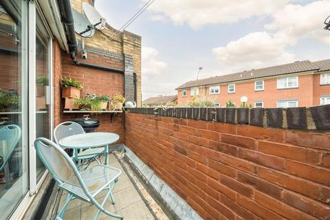 36 Greenland Mews, London, SE8 5JW