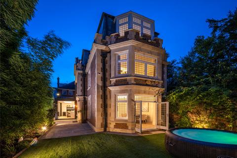Frognal, Hampstead, London, NW3
