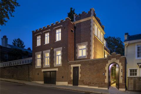 undefined, Frognal, Hampstead, London, NW3