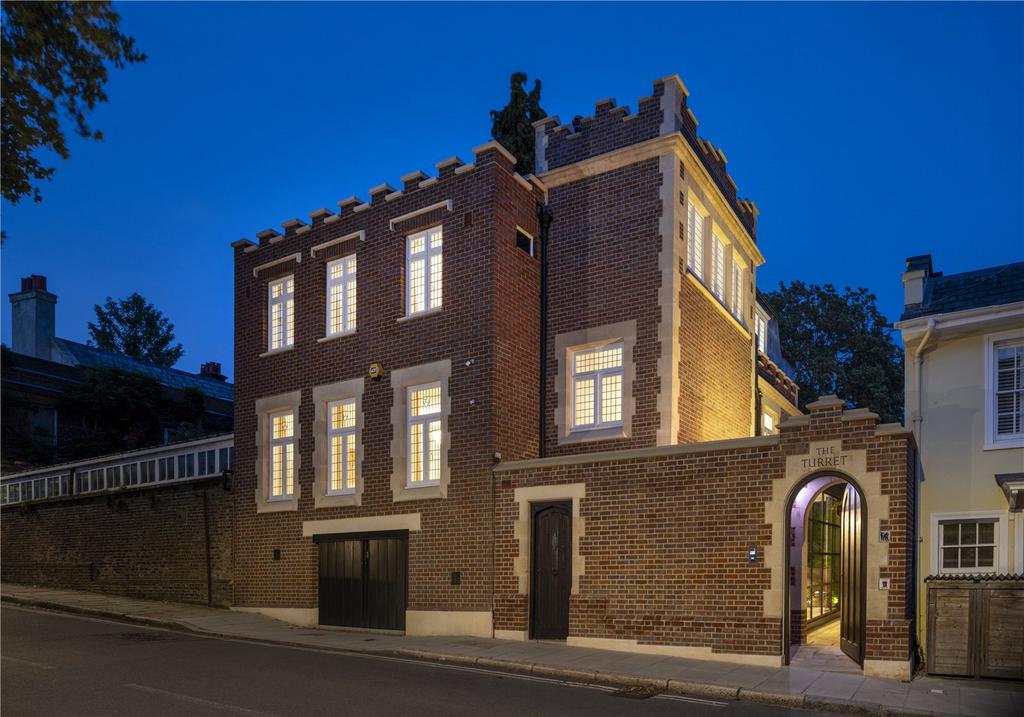 Front Exterior