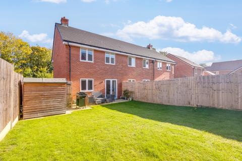 undefined, Claves Crescent, Welwyn Garden City, Hertfordshire, AL7 1WN