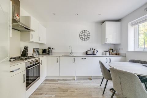 undefined, Claves Crescent, Welwyn Garden City, Hertfordshire, AL7 1WN