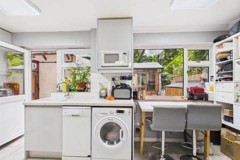 undefined, Kingsland, Harlow CM18