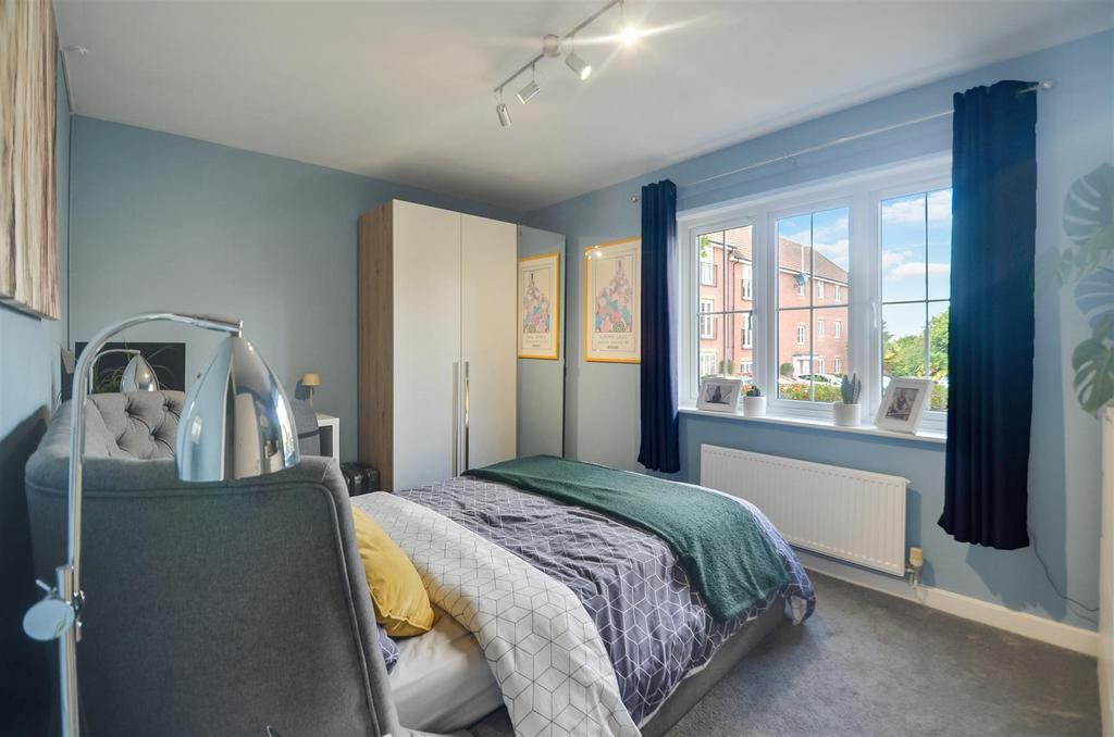 Bedroom (1).jpg