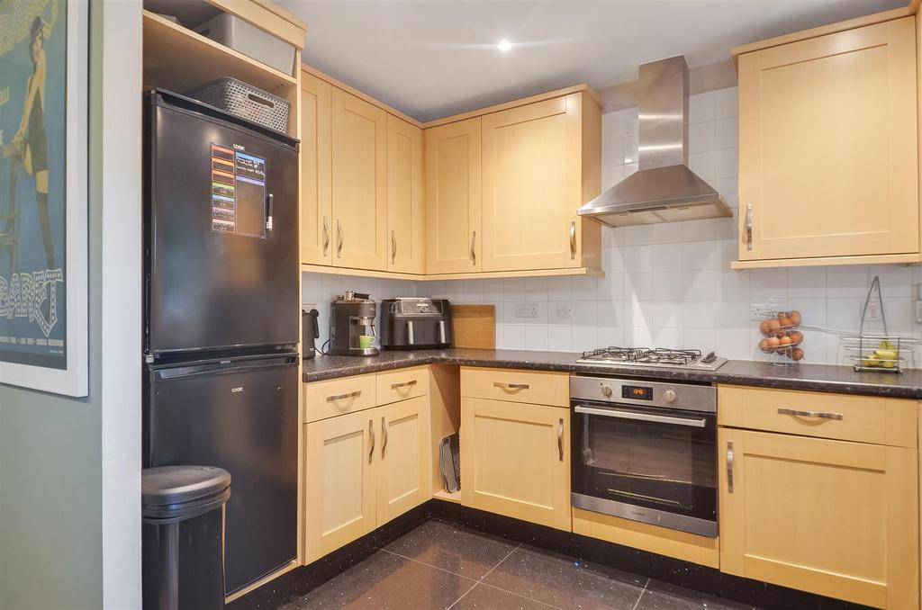 Kitchen Area (3).jpg