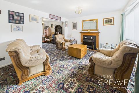 3 bedroom townhouse for sale, Gedling Road, Carlton, Nottingham