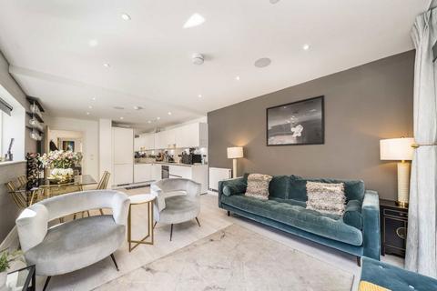 3 bedroom flat for sale, Sorrel Mead, London NW9