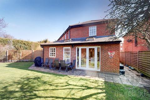 undefined, Elsinore Gardens, London NW2