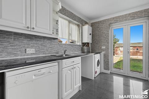 3 bedroom semi-detached house for sale, Forest Drive, Chelmsford