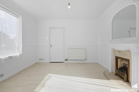 3 bedroom semi-detached house for sale, Forest Drive, Chelmsford