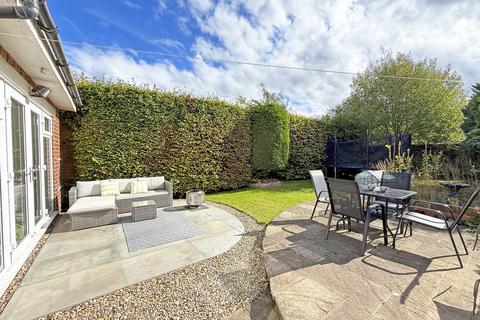 3 bedroom semi-detached house for sale, Kingsley Drive, Harrogate