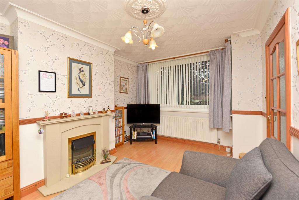 Living Room: