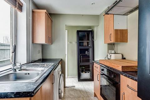 2 bedroom terraced house for sale, Eastcott Hill, Swindon SN1