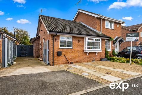 3 bedroom semi-detached bungalow for sale, Pinewood Avenue, Mansfield NG21