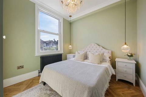 3 bedroom flat for sale, Portnall Road, Maida Vale W9