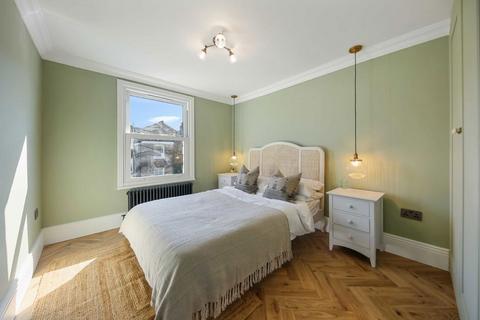3 bedroom flat for sale, Portnall Road, Maida Vale W9