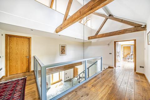 6 bedroom barn conversion for sale, Farleigh Lane, Basingstoke RG25