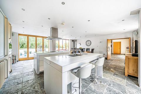 6 bedroom barn conversion for sale, Farleigh Lane, Basingstoke RG25