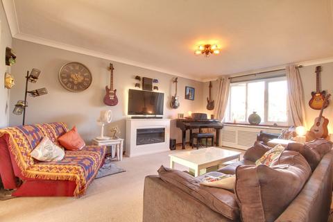 undefined, Mere Close, Ramsey Mereside, Ramsey