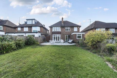 4 bedroom detached house to rent, Aylmer Road, East Finchley, London, N2