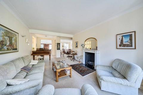 4 bedroom detached house to rent, Aylmer Road, East Finchley, London, N2