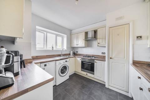 3 bedroom flat for sale, Westbridge House, Battersea, London, SW11
