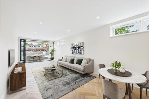 undefined, Old Kiln Road, Flackwell Heath, Buckinghamshire, HP10 9NR