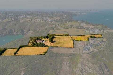 5 bedroom detached house for sale, La Moye Lane, Route De Jerbourg, St. Martin, Guernsey