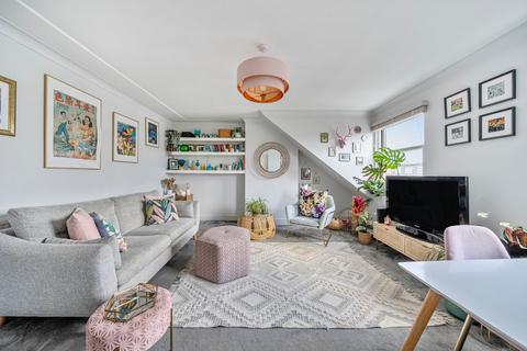 2 bedroom flat for sale, Adolphus Road, Finsbury Park, London, N4