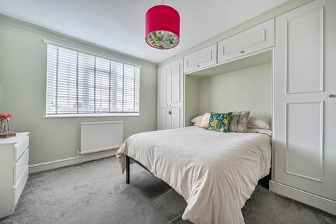 2 bedroom flat for sale, Adolphus Road, Finsbury Park, London, N4