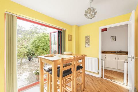 40 Burrough Fields, Cranbrook, Exeter, EX5 7AN