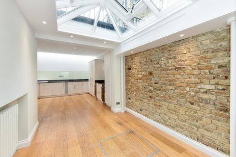 4 bedroom house to rent, Peel Street, Kensington and Chelsea, London, W8