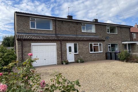 4 bedroom semi-detached house for sale, High Street, Carlton Le Moorland