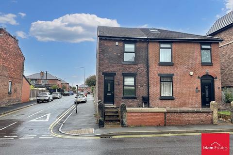 3 bedroom semi-detached house to rent, Rocky Lane, Eccles