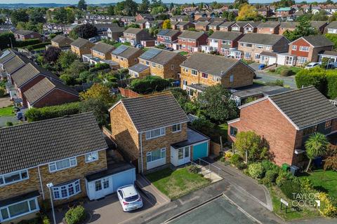 3 bedroom detached house for sale, Norton Close, Tamworth