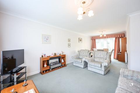 3 bedroom detached house for sale, Norton Close, Tamworth