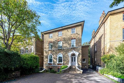 Kidbrooke Park Road, Blackheath, London, SE3