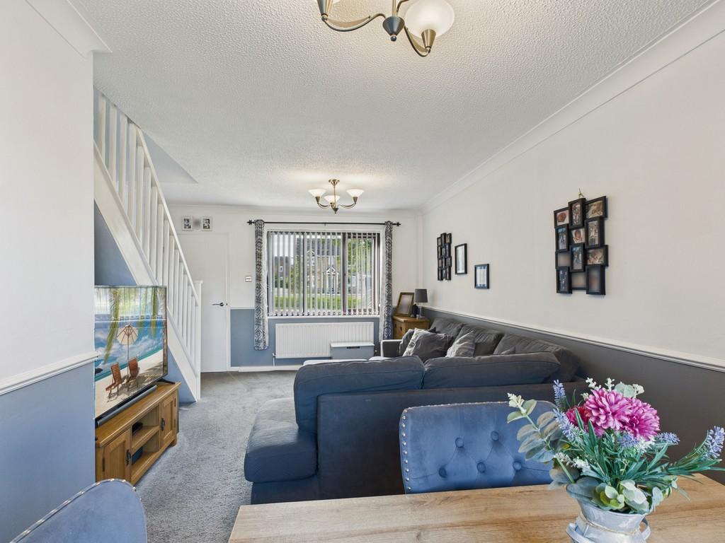 Cam04092 g0 pr0097 still012