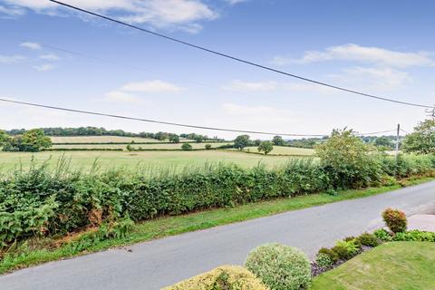3 bedroom semi-detached house for sale, Hill Lane, Chester