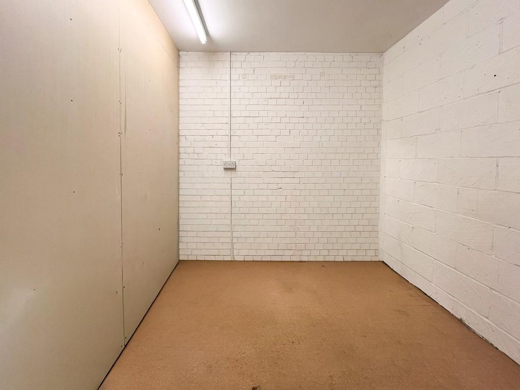 Whats App Image 2025-10-20 at 17.24.43 88e3e993