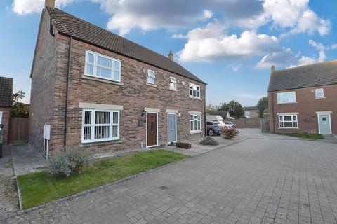 3 bedroom semi-detached house for sale, 6 Ackrill Close, Coningsby
