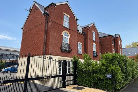 2 bedroom apartment for sale, Kings Park, Leigh WN7