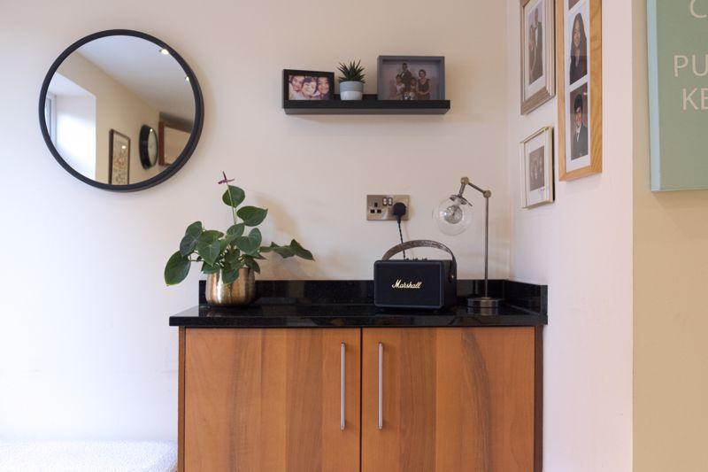 Kitchen/ Breakfast