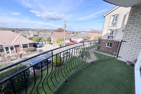 2 bedroom apartment for sale, Prospect Road, Shanklin