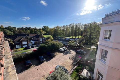 undefined, Kenilworth Hall, Bridge Street, Kenilworth