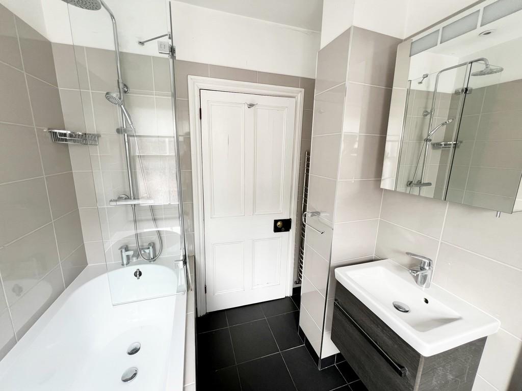 Bathroom (2)