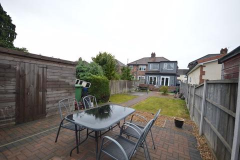 3 bedroom semi-detached house for sale, Blundell Road, Widnes